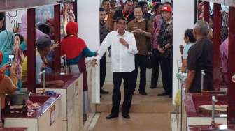 Jokowi Diminta Copot Menteri yang Tak Bisa Turunkan Harga Daging