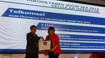 Telkomsel Raih WOW Service Excellence Award 2016