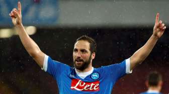 Kemas "Hattrick", Higuain Ukir Dua Sejarah Ini