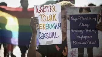 LGBT Bangladesh Sembunyi di Pengasingan karena Ancaman Pembunuhan