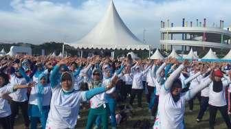 Senam Neuromove Bersama 10.000 Warga DKI