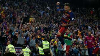 Pemain Barcelona, Neymar, rayakan keberhasilan golnya ke gawang Sevilla [Reuters]