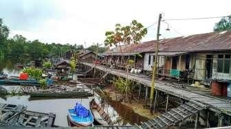 Mengenal Dusun Meliau dan Kebijaksanaan Warganya Soal Ikan