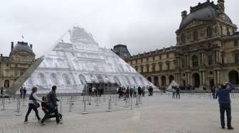 Paris Tergenang Banjir, Koleksi Seni Museum Louvre Diungsikan