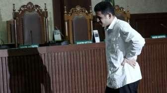 Sidang Vonis Nazaruddin ditunda