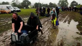 Festival Glastonbury 2016 Banjir Lumpur