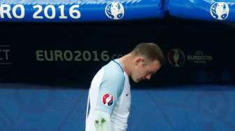 Inggris Tersingkir, Rooney Tak Ikuti Jejak Hodgson