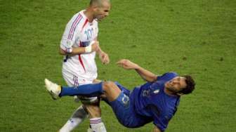 Sambut &quot;Perayaan&quot; 10 Tahun Tandukan Zidane, Materazzi Menyesal?