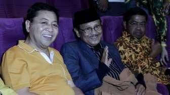 Merupakan penghargaan kader muda Partai Golkar terhadap BJ Habibie