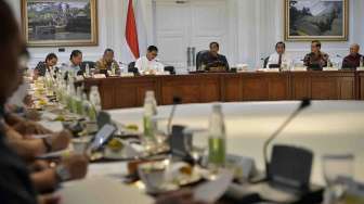 Jokowi Pimpin Ratas Bahas Alutsista