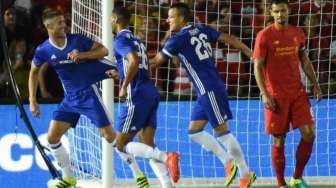 Sepuluh Pemain Chelsea Taklukkan Liverpool