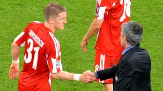 Lecehkan Schweinsteiger, FIFPro Ingin Mou Masuk Bui