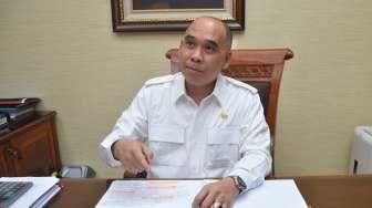 Siapa FA? Dari Model Jadi Pengusaha, Diduga Terima Mobil Rp1 Miliar dari Anggota DPR Heri Gunawan