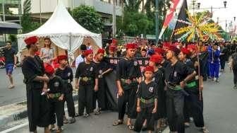 Ribuan Pendekar Silat Betawi Gelar Silahturahmi di Car Free Day