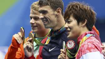 Koleksi Emas Olimpiade Michael Phelps Kini 20 Keping