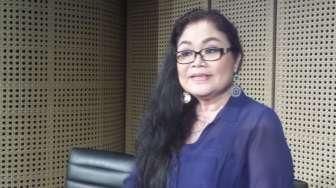 Ermy Kullit Latihan Dalam Kulkas demi Jazz Gunung Bromo