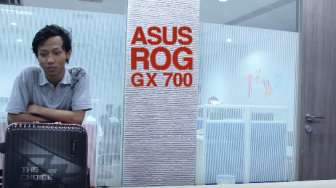 VIDEO: Unboxing ASUS ROG GX700 Laptop Gaming Termahal