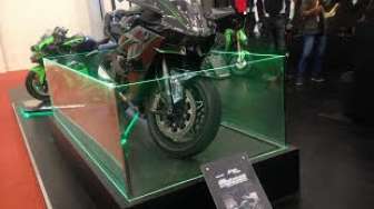 Meski Dipajang di GIIAS 2016, Kawasaki H2R Belum Bisa Dijual