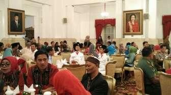 Di Istana, Jokowi Kaget Dengar Cerita Guru SD di Pelosok NTT Ini