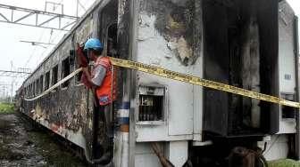 Kereta Kerta Jaya Terbakar