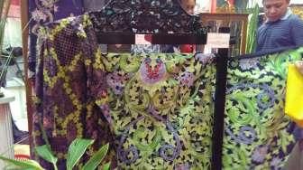 Ketika Ukiran Kayu Dijadikan Motif Batik, Wow Cantiknya!