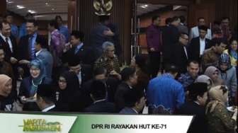 VIDEO: DPR Rayakan HUT ke-71  