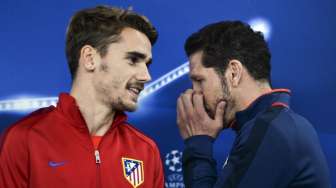 Simeone: Griezmann Akan Selevel Messi dan Ronaldo