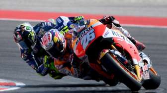 Start Posisi Delapan, Pedrosa Melesat Ungguli Rossi di Misano