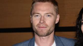 Gelar Konser di Indonesia, Ronan Keating Kenang Momen Bareng Mendiang Adik