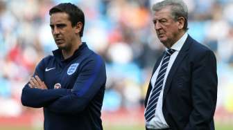 Gary Neville Tak Ingin Melatih Lagi, Ini Alasannya