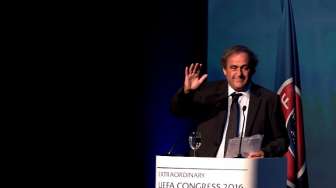 UEFA Punya Presiden Baru, Platini "Say Goodbye"