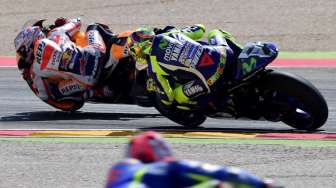 Asapi Lorenzo dan Rossi, Marquez Juara MotoGP Aragon