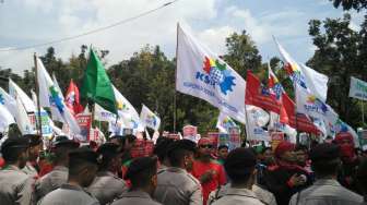 Ahok Nilai Demo Buruh Protes Penggusuran Politis