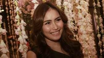 Ayu Ting Ting Selalu Ingat Gaya Bicara Mendiang Ayah Ruben Onsu