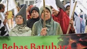 Tolak Bongkar Muat Batu Bara di Cirebon