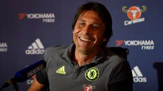 Diisukan Bakal Dipecat, Conte: Ha...Ha...Ha...