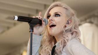 Perrie Edwards Akui Zayn Malik Putuskan Dirinya via SMS