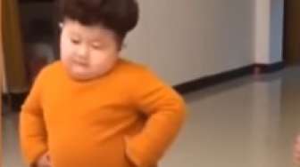 Mirip Kim Jong Un, Bocah Ini Gegerkan Cina