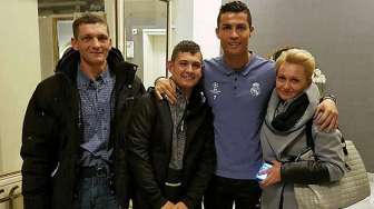 Mengharukan, Ronaldo Temui Pasien yang Bangun dari Koma Usai Dengar Namanya