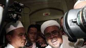 Pengacara Yakin Rizieq Tak Ditangkap Saat Hadiri Reuni 212