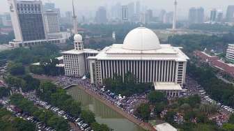 Jadwal Sholat dan Imsak Malang Rabu 13 April 2022