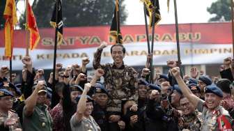 Jokowi Kunjungi Mako Brimob