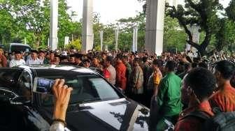 Usai Hadiri Silatnas, Jokowi Pilih 5 Orang untuk Berfoto