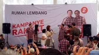 Ahok Diserang Isu Agama, Aura Kasih: Saya Dukung Banget Pak Ahok