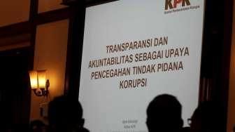 Ketua KPK Agus Rahardjo menyambangi kantor Kementerian Pertahanan (Kemenhan), Jakarta, Selasa (22/11). Kedatangan Agus untuk memberikan sosialisasi tentang pemberantasan tindak pidana korupsi. (Suara.com/Oke Atmaja)