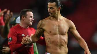 Media 'Telanjangi' Rooney, Ibra Murka