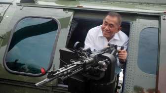 Menhan Terima Dua Unit Helikopter