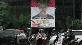 Baliho Bertema Pahlawan