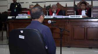 Sidang Perdana Dahlan Iskan