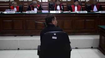 Sidang Perdana Dahlan Iskan